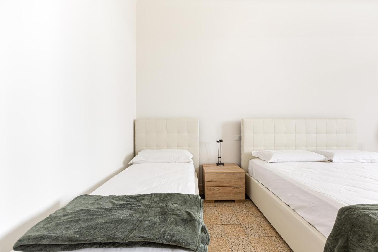 Milano Ca' Granda Bright Apartment ภายนอก รูปภาพ