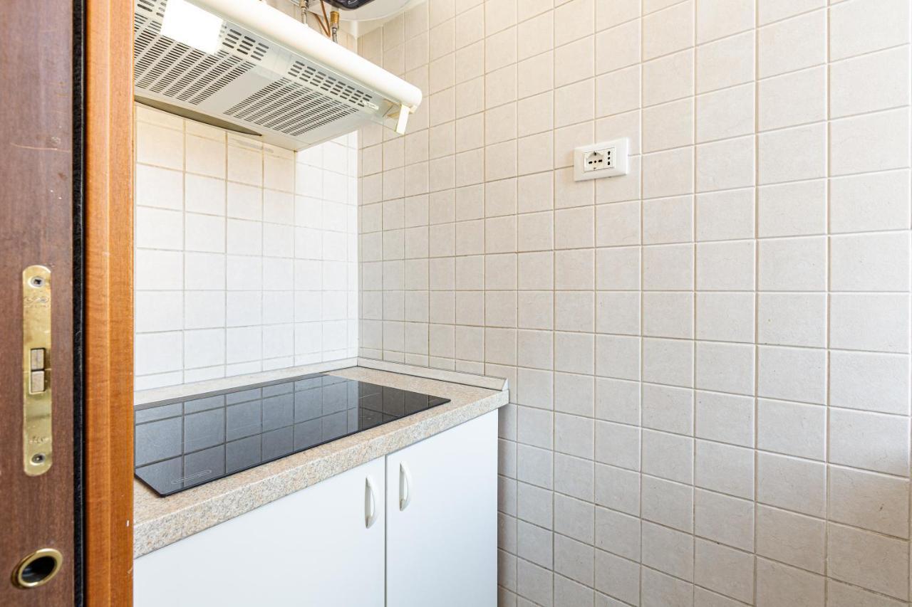 Milano Ca' Granda Bright Apartment ภายนอก รูปภาพ
